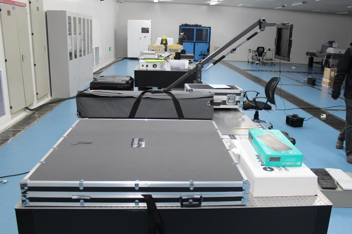 多譜段激光光斑空間分布外場測試系統